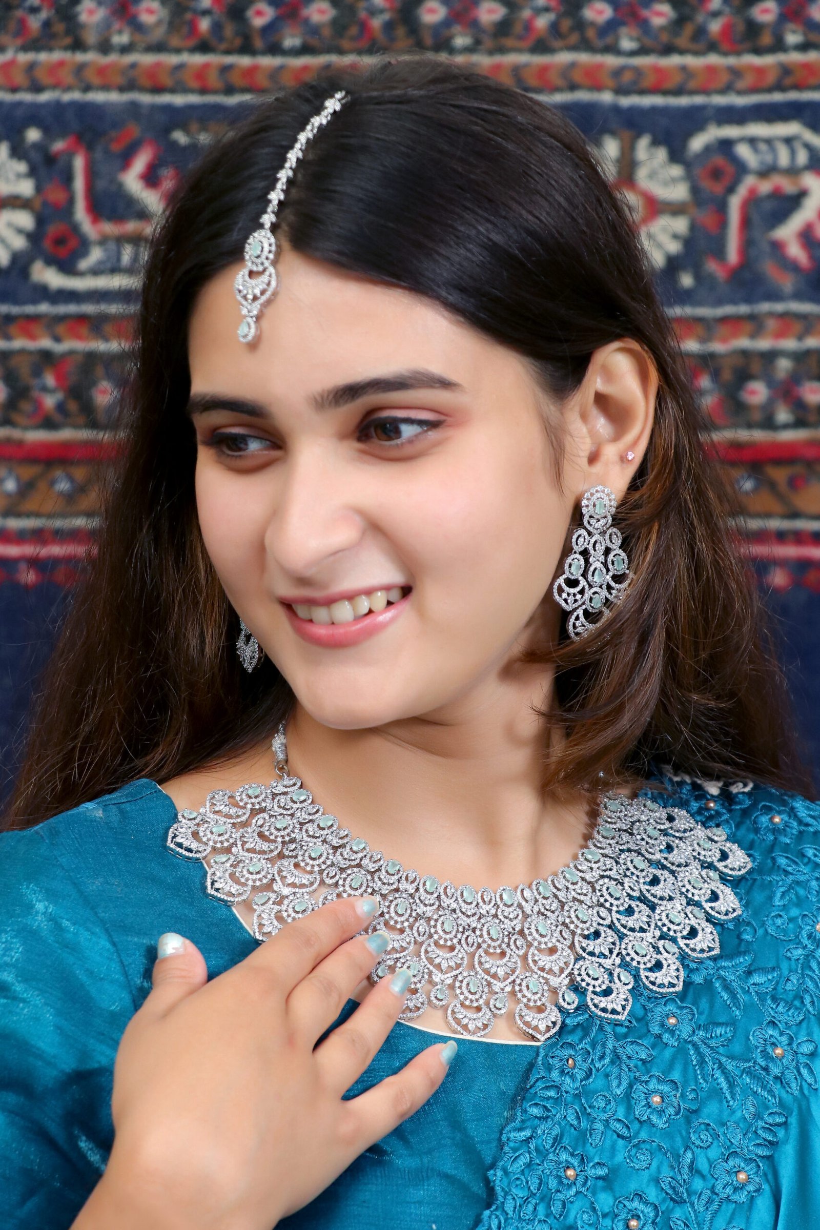 IMG_0678 Elegant Gold-Plated Floral Necklace Set